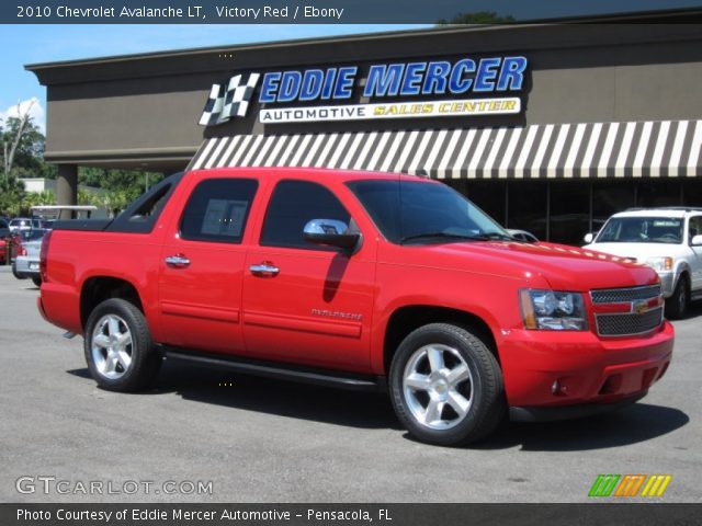 2010 Chevrolet Avalanche LT in Victory Red