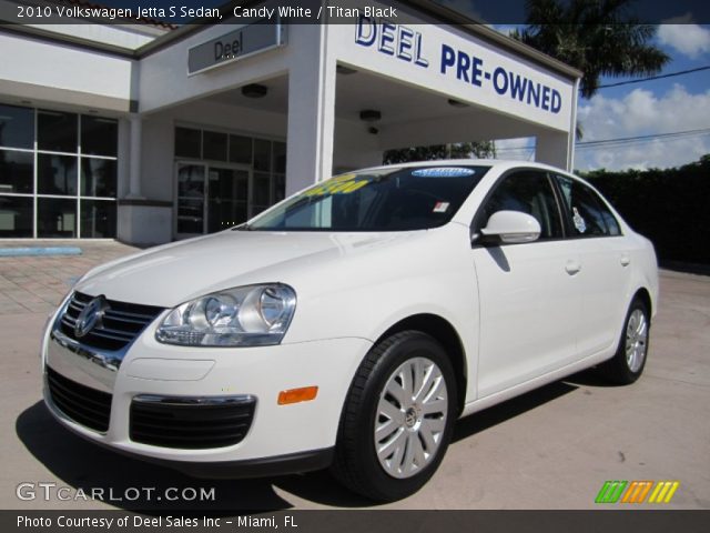 2010 Volkswagen Jetta S Sedan in Candy White