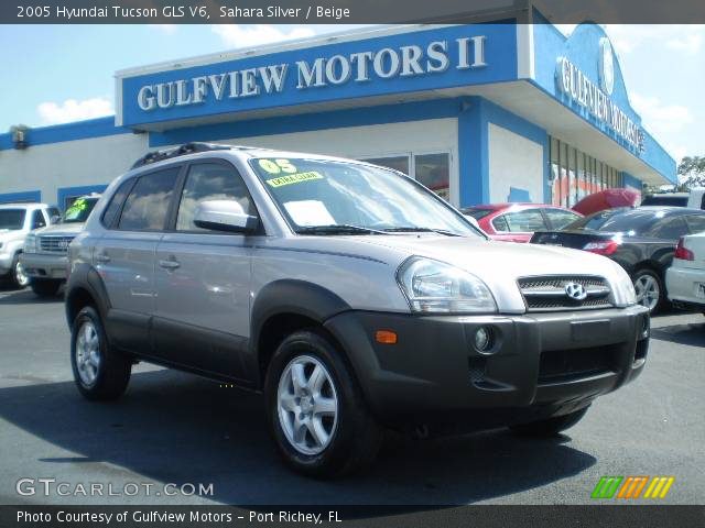 2005 Hyundai Tucson GLS V6 in Sahara Silver