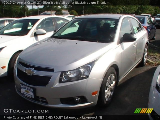 2012 Chevrolet Cruze LS in Silver Ice Metallic