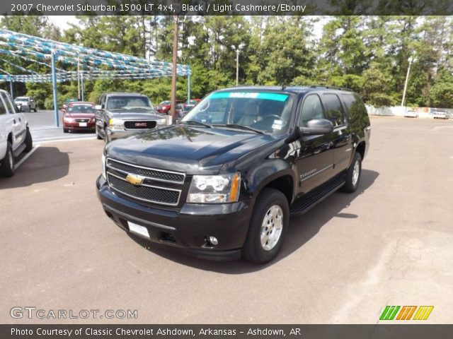 2007 Chevrolet Suburban 1500 LT 4x4 in Black