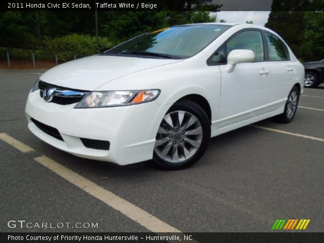 2011 Honda Civic EX Sedan in Taffeta White