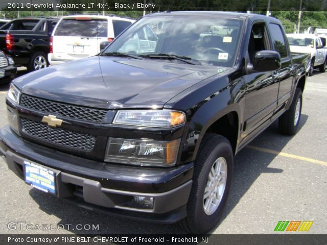 2011 Chevrolet Avalanche LT 4x4 in Black