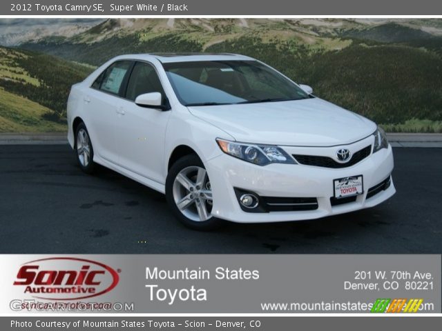 2012 Toyota Camry SE in Super White