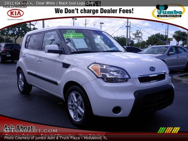 2011 Kia Soul + in Clear White
