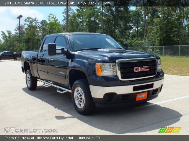 2011 GMC Sierra 2500HD SLE Crew Cab in Onyx Black