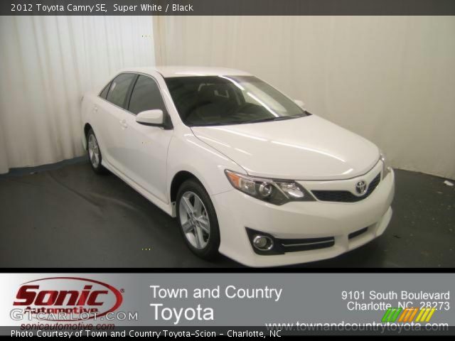 2012 Toyota Camry SE in Super White
