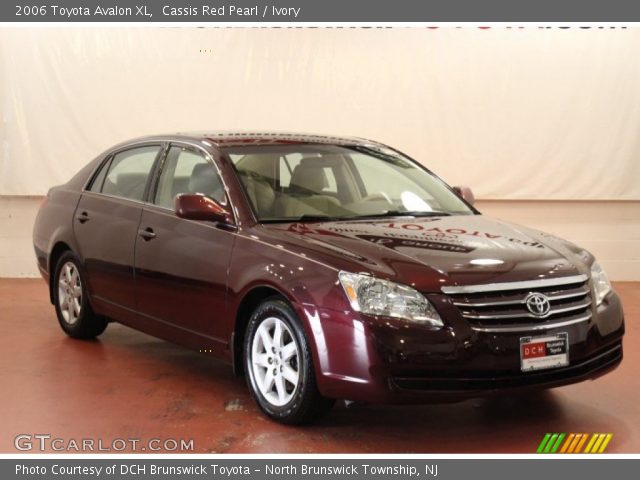 2006 Toyota Avalon XL in Cassis Red Pearl