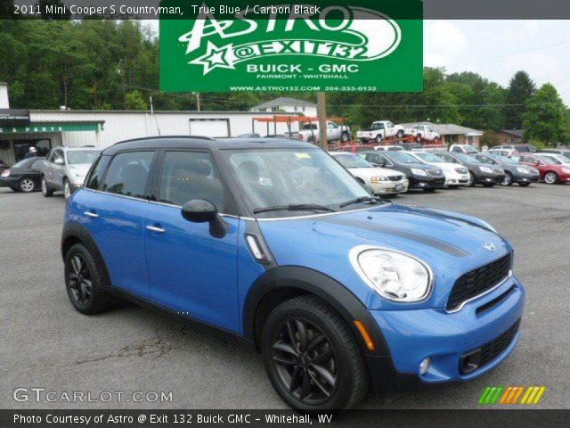 2011 Mini Cooper S Countryman in True Blue
