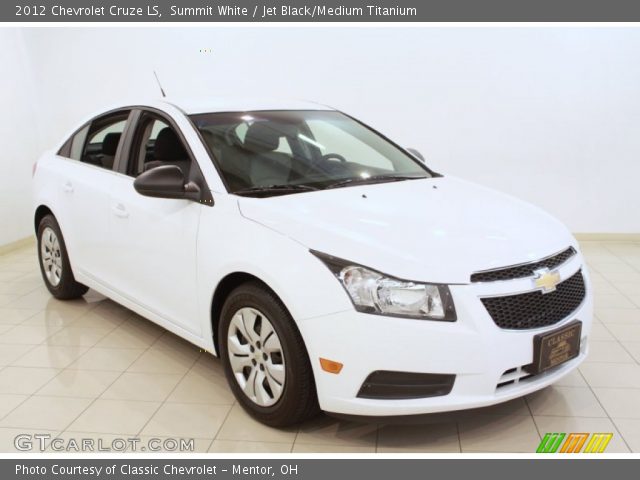 2012 Chevrolet Cruze LS in Summit White