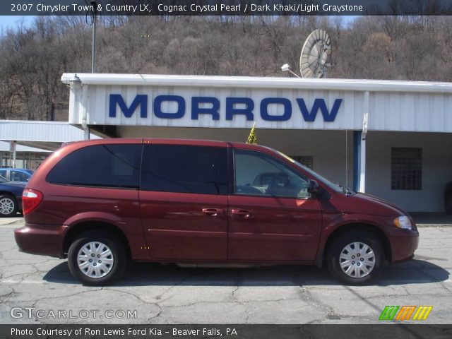 2007 Chrysler Town & Country LX in Cognac Crystal Pearl