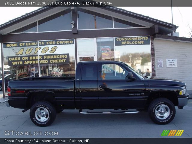 2001 Dodge Ram 1500 SLT Club Cab 4x4 in Black