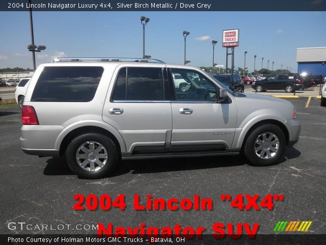 2004 Lincoln Navigator Luxury 4x4 in Silver Birch Metallic