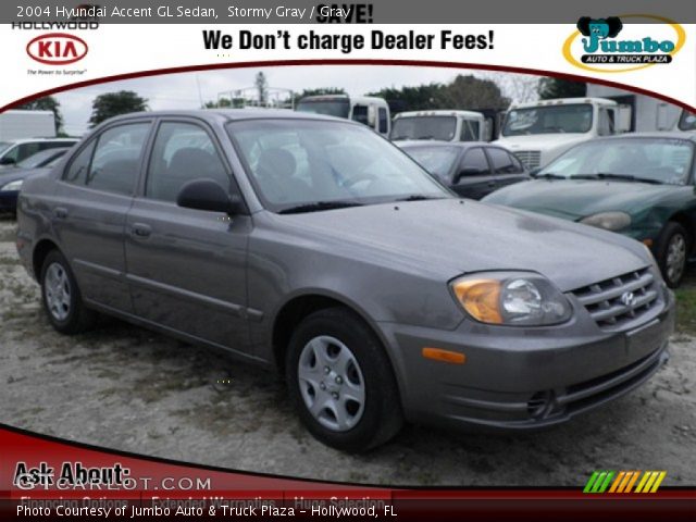 2004 Hyundai Accent GL Sedan in Stormy Gray