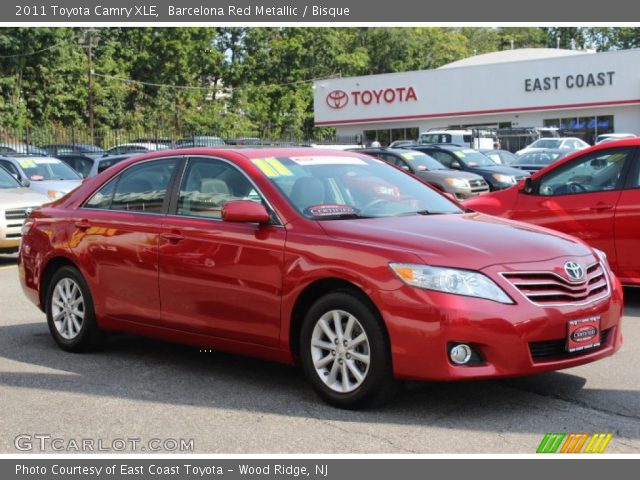 2011 Toyota Camry XLE in Barcelona Red Metallic