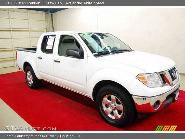 2010 Nissan Frontier SE Crew Cab in Avalanche White