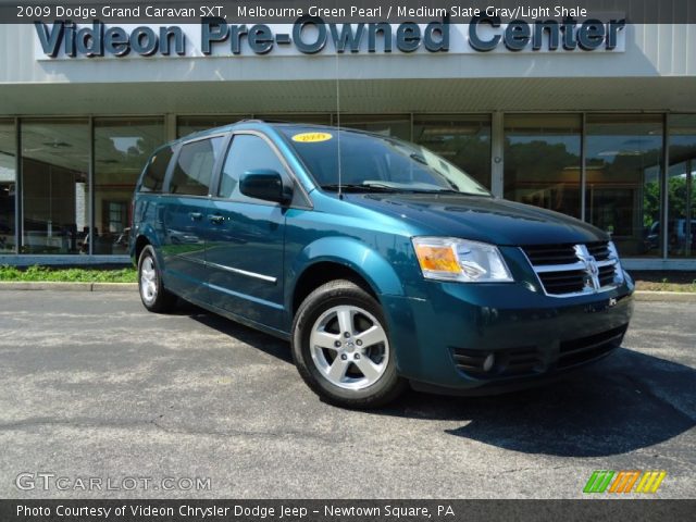 2009 Dodge Grand Caravan SXT in Melbourne Green Pearl