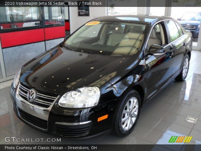 2010 Volkswagen Jetta SE Sedan in Black