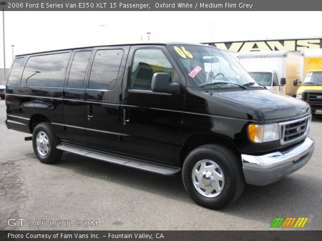 2006 Ford E Series Van E350 XLT 15 Passenger in Oxford White
