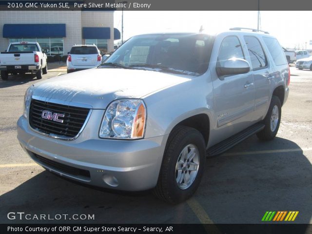 2010 GMC Yukon SLE in Pure Silver Metallic