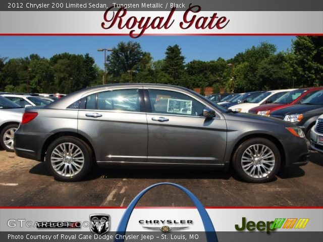 2012 Chrysler 200 Limited Sedan in Tungsten Metallic