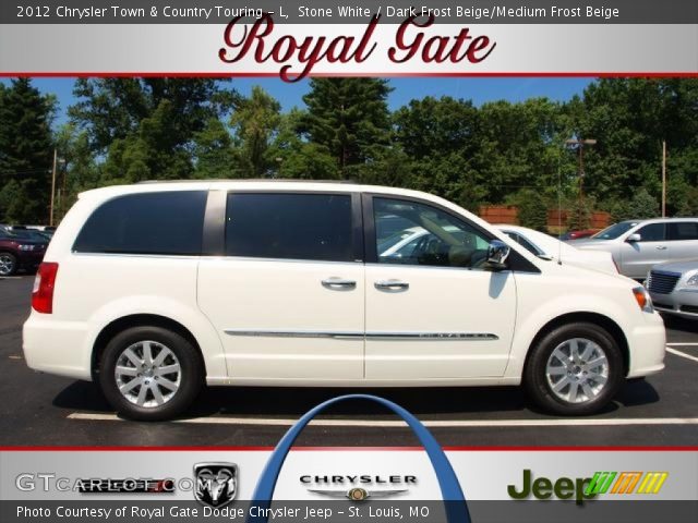 2012 Chrysler Town & Country Touring - L in Stone White