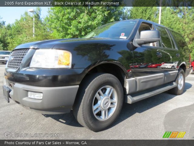 2005 Ford Expedition XLT in Black Clearcoat