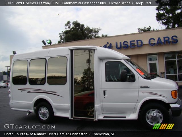 2007 Ford E Series Cutaway E350 Commercial Passenger Bus in Oxford White
