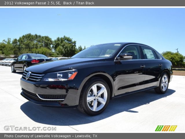 2012 Volkswagen Passat 2.5L SE in Black