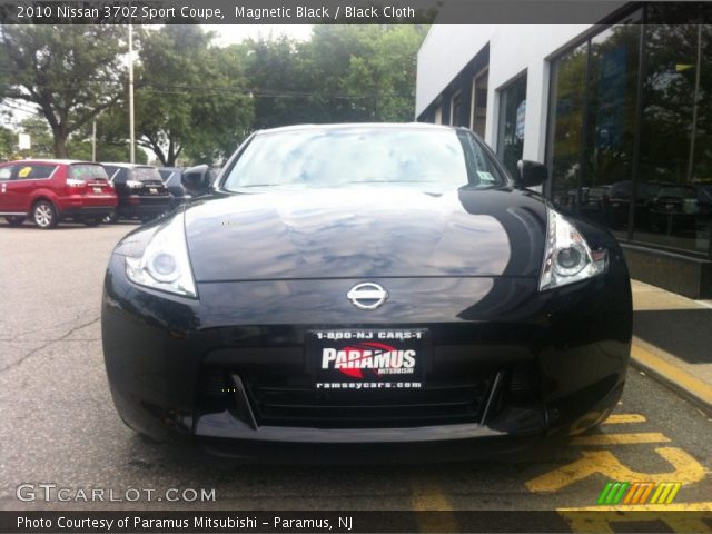 2010 Nissan 370Z Sport Coupe in Magnetic Black
