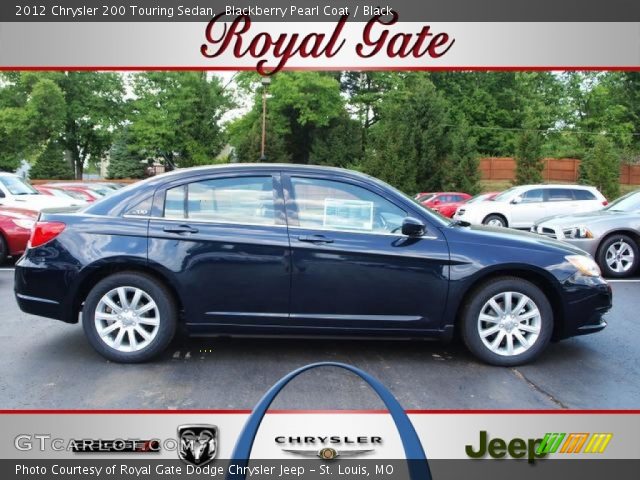 2012 Chrysler 200 Touring Sedan in Blackberry Pearl Coat