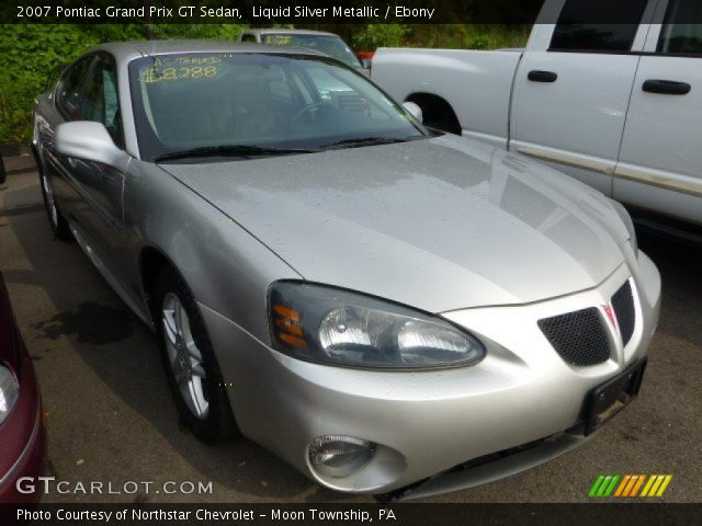 2007 Pontiac Grand Prix GT Sedan in Liquid Silver Metallic