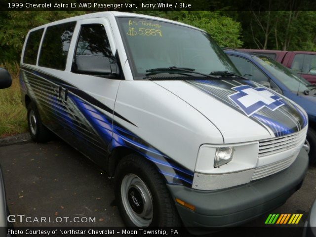 1999 Chevrolet Astro LS AWD Passenger Van in Ivory White