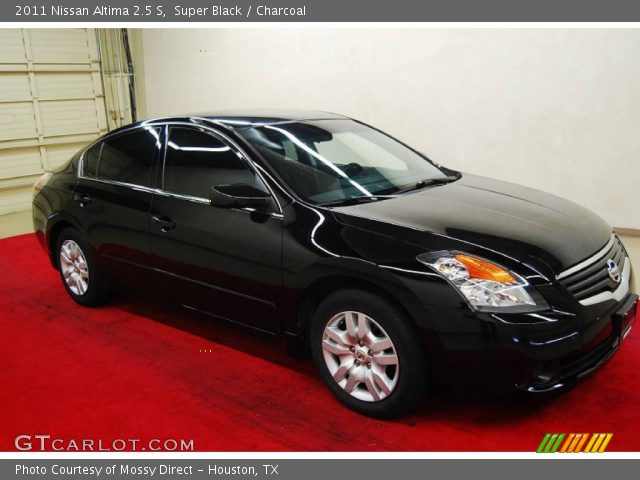 2011 Nissan Altima 2.5 S in Super Black