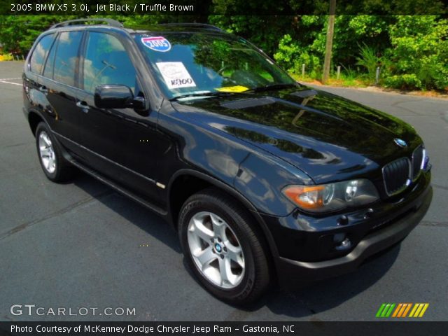 2005 BMW X5 3.0i in Jet Black