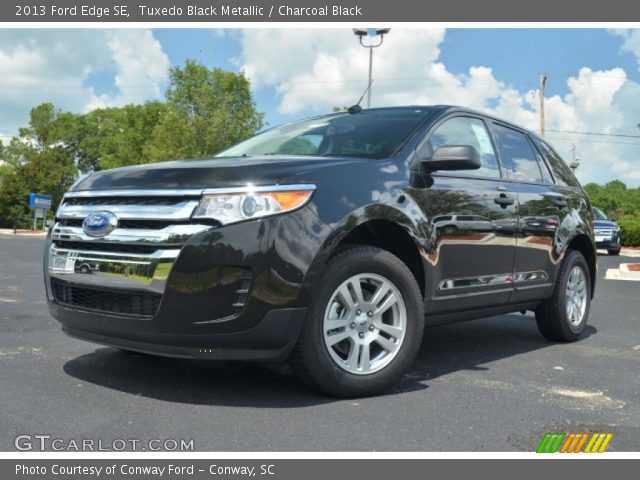 2013 Ford Edge SE in Tuxedo Black Metallic