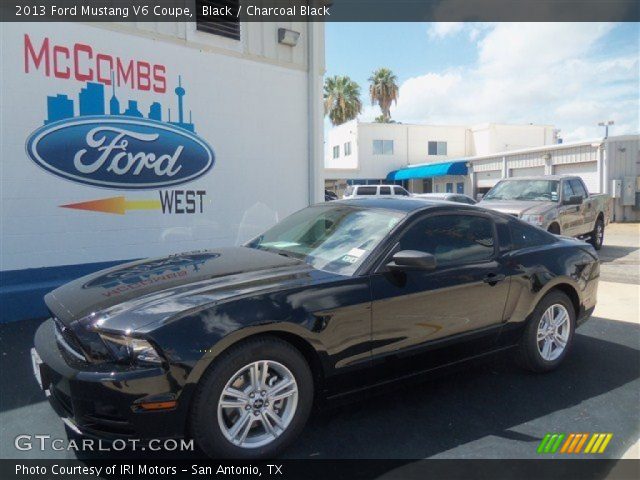 2013 Ford Mustang V6 Coupe in Black