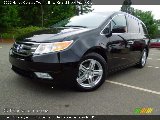 2011 Honda Odyssey Touring Elite in Crystal Black Pearl