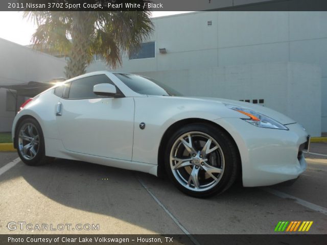 2011 Nissan 370Z Sport Coupe in Pearl White