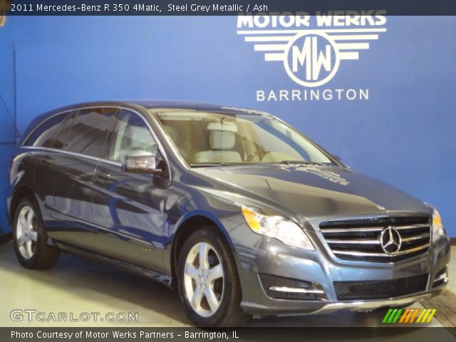 2011 Mercedes-Benz R 350 4Matic in Steel Grey Metallic