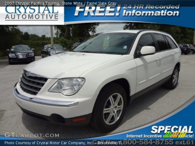 2007 Chrysler Pacifica Touring in Stone White