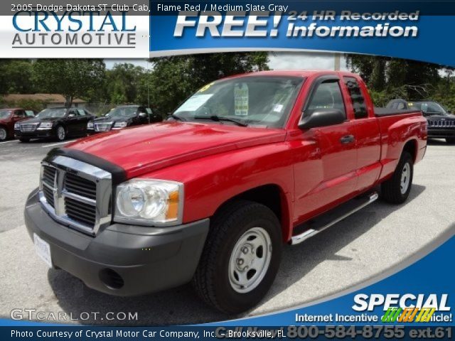 2005 Dodge Dakota ST Club Cab in Flame Red