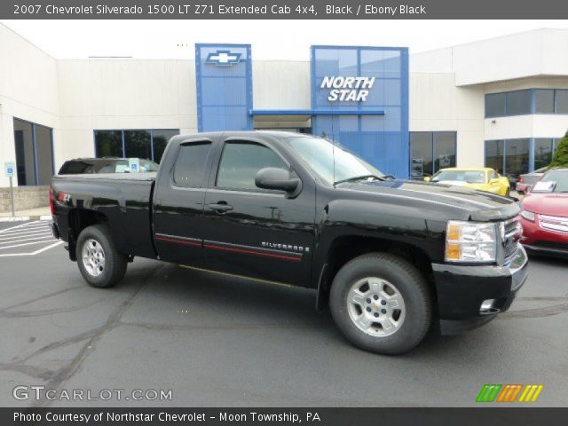 2007 Chevrolet Silverado 1500 LT Z71 Extended Cab 4x4 in Black