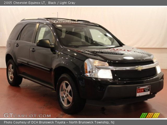 2005 Chevrolet Equinox LT in Black