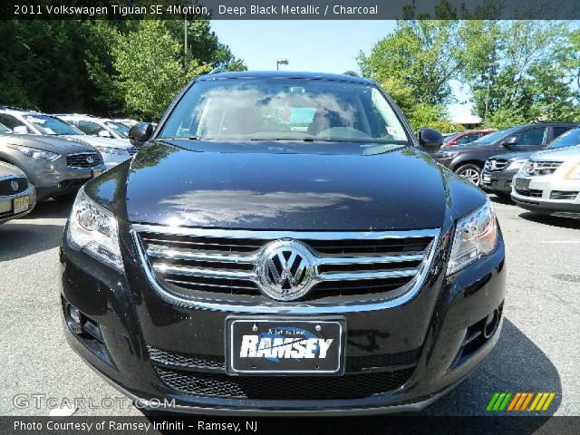 2011 Volkswagen Tiguan SE 4Motion in Deep Black Metallic