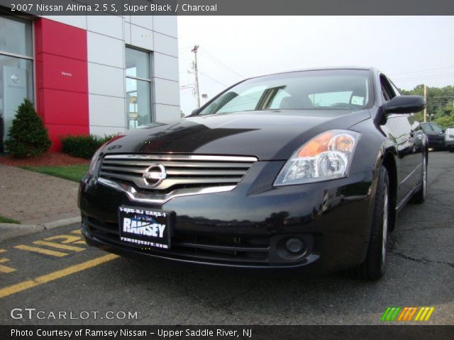 2007 Nissan Altima 2.5 S in Super Black