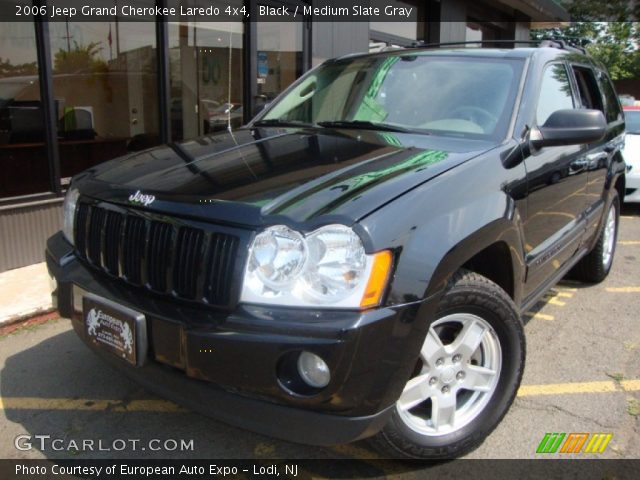 2006 Jeep Grand Cherokee Laredo 4x4 in Black