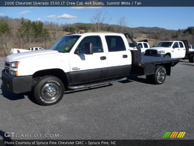 2006 Chevrolet Silverado 3500 LT Crew Cab 4x4 Dually in Summit White