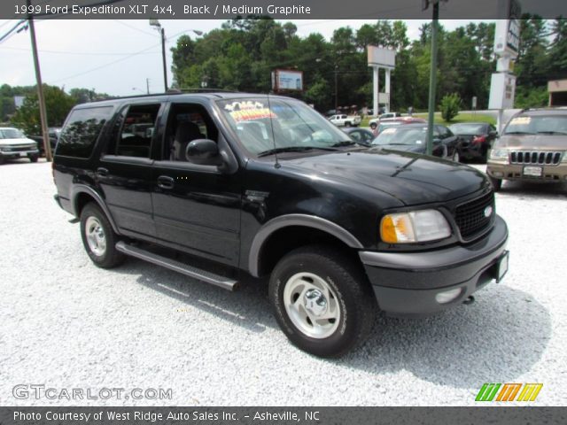 1999 Ford Expedition XLT 4x4 in Black