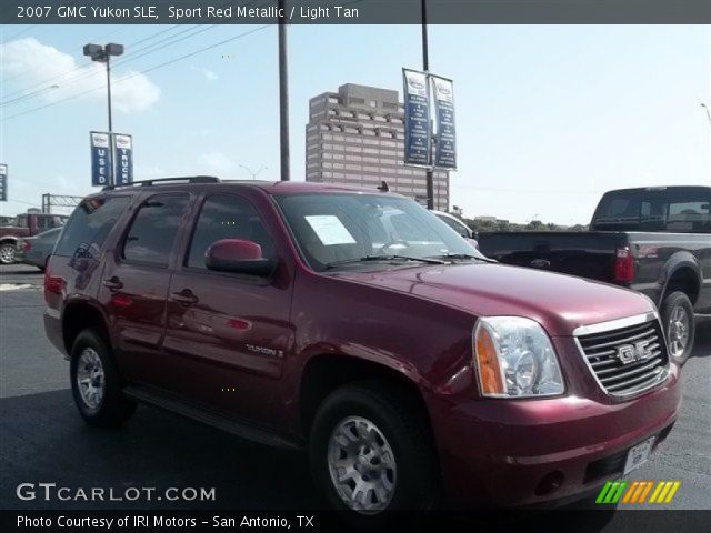 2007 GMC Yukon SLE in Sport Red Metallic